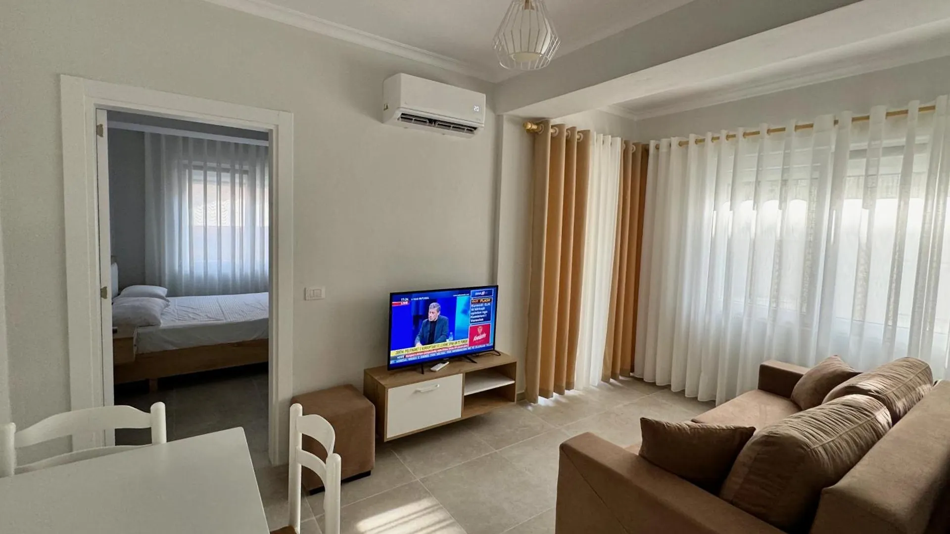 Sol Apartments Golem Golem