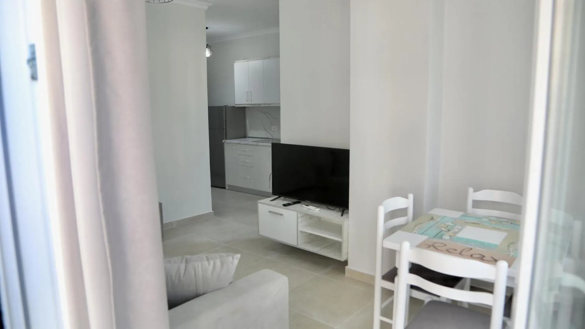 Sol Apartments Golem Golem  Albania