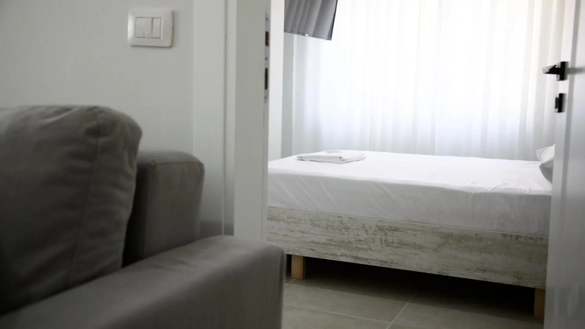Sol Apartments Golem Golem  Albania